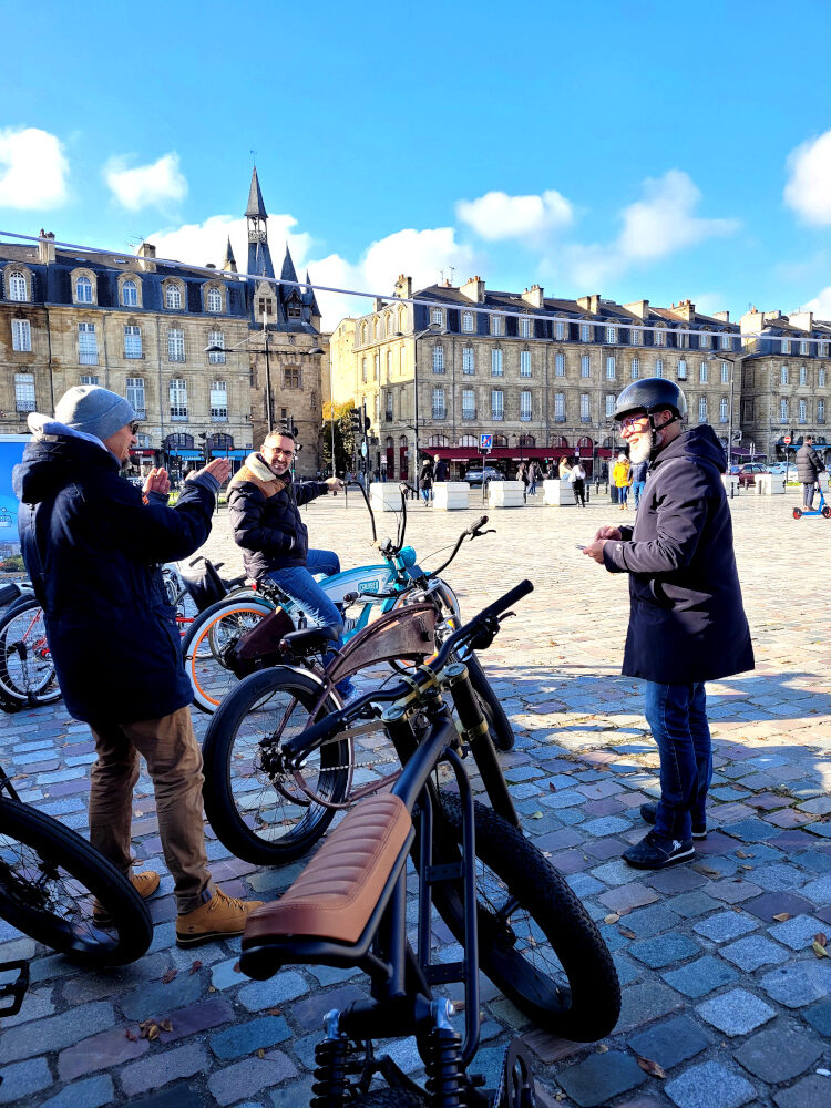 Le Cafe Racer : vélo à Bordeaux